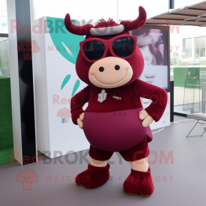 Postava maskota Maroon Bull...