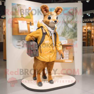 Tan Roe Deer maskot kostume...