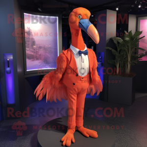 Oranje flamingo mascotte...