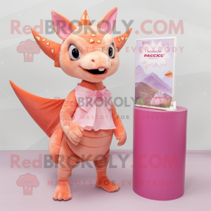 Peach Triceratops maskot...