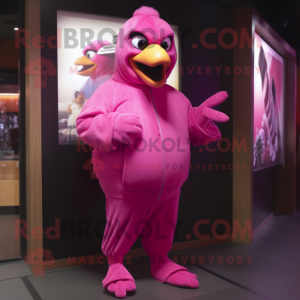 Pink Crow Maskottchen...