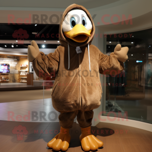 Brown Goose maskot...