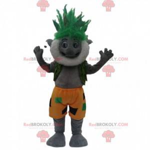 Grå karakter maskot med vest med grønne blader - Redbrokoly.com