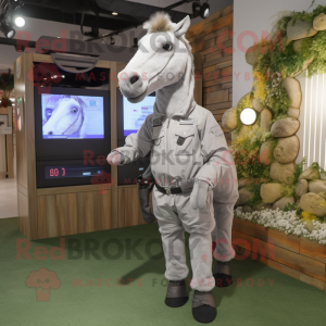 Silver Mare maskot drakt...