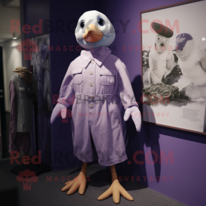 Purple Seagull maskot...