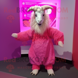 Rosa Angora Goat maskot...