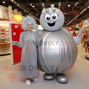 Silver Meatballs maskot...