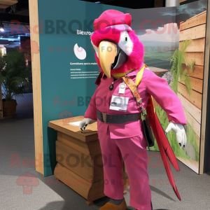 Magenta Macaw mascotte...