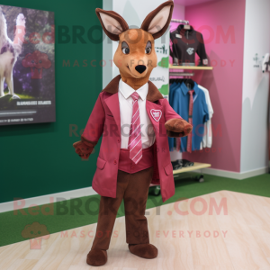 Magenta Roe Deer mascotte...