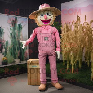 Pink Scarecrow maskot...