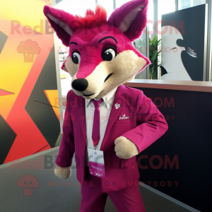 Magenta Dingo maskot...