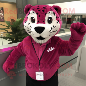 Magentafarbener Jaguar...