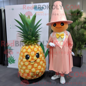 Peach Pineapple maskot...