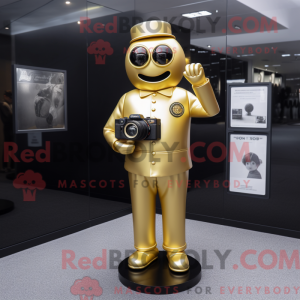 Gold Camera maskot...