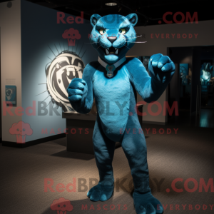 Postava maskota Cyan...