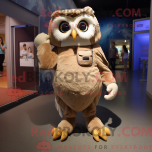 Postava maskota Tan Owl...