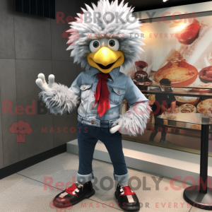 Silver Fried Chicken maskot...