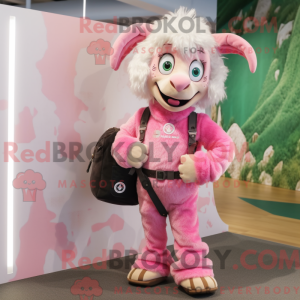 Rosa angora geit maskot...