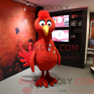 Máscara de pavão vermelho...