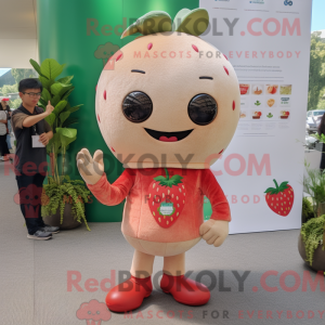 Tan Strawberry maskot...