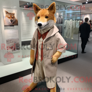 Dingo maskot kostume...