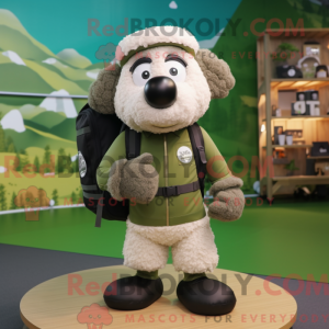 Personaggio mascotte pecora...