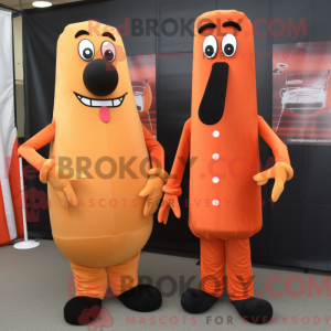 Orange Hot Dogs maskot...