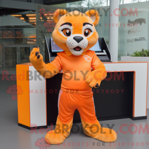 Oranje Puma-mascottekostuum...