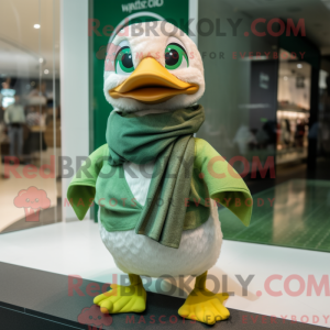 Forest Green Gosling maskot...