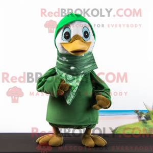 Forest Green Gosling maskot...