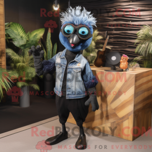 Black Peacock maskot...