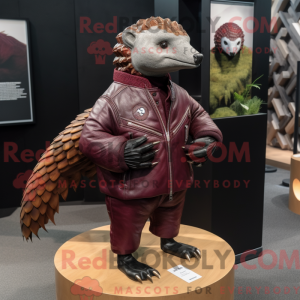 Maroon Pangolin maskot...