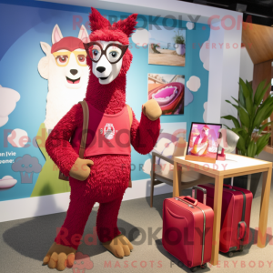 Maroon Lama maskot kostume...