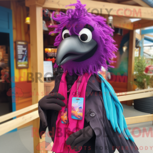 Magenta Crow maskot kostume...