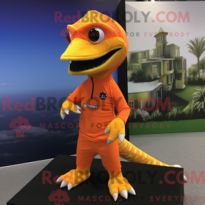 Orange Lizard maskot...