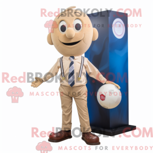 Beżowa maskotka fotball...