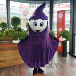Navy Aubergine maskot...
