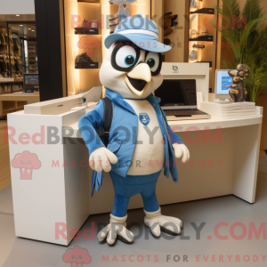 Cream Blue Jay maskot...