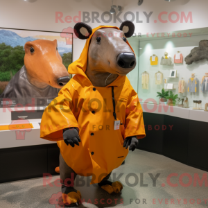 Rust Tapir maskotdraktfigur...