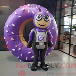 Postava maskota Purple...