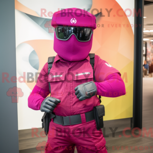 Magenta Para Commando...