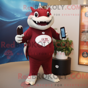 Maroon Stingray maskot...