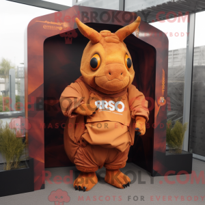 Rust Rhinoceros maskot...