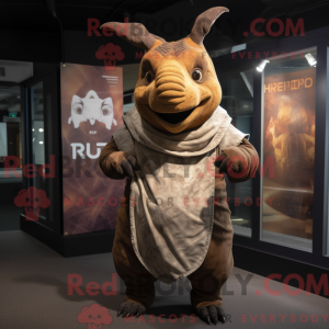Rust Rhinoceros maskot...