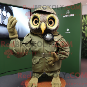 Olive Owl maskotdraktfigur...