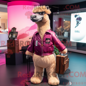 Magenta Camel maskot...