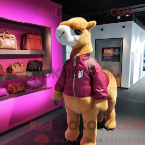 Magenta Camel maskot...