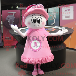 Pink Plate Spinner maskot...