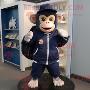 Postava maskota Navy Monkey...