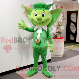 Green Tooth Fairy maskot...